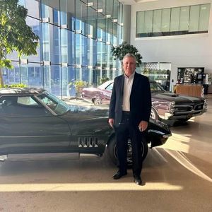 Meet your Posher, Ron